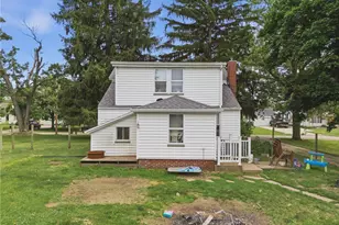 2191 Mt Pleasant St NE, North Canton, OH 44721 - Photo 5