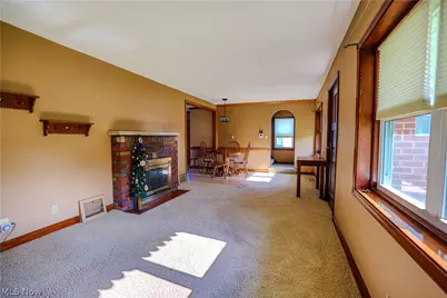 518 Edwards Street, Louisville, OH 44641 - Photo 15