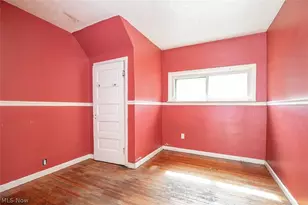 4507 Bridgeview Ave, Newburgh Heights, OH 44105 - Photo 21