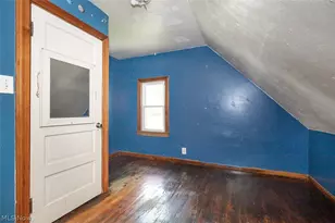 4507 Bridgeview Ave, Newburgh Heights, OH 44105 - Photo 17