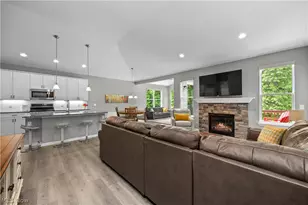 6560 Amber Way, North Ridgeville, OH 44039 - Photo 15