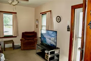 669 Scott Pl NW, Massillon, OH 44647 - Photo 7