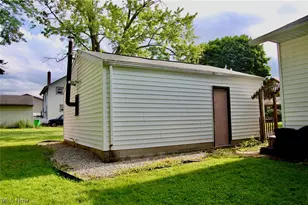 669 Scott Pl NW, Massillon, OH 44647 - Photo 5