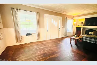 870 Parkway Boulevard, Alliance, OH 44601 - Photo 5