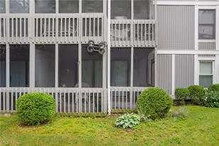 227-E Portage Lakes Dr, Akron, OH 44319 - Photo 27