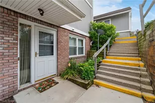 227-E Portage Lakes Dr, Akron, OH 44319 - Photo 1