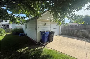 12000 Wayland Ave, Loveland, OH 44111 - Photo 5