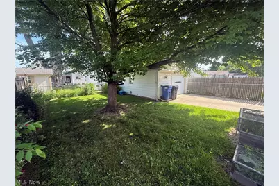 12000 Wayland Avenue, Loveland, OH 44111 - Photo 7