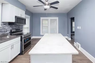 2391 27th Street SW, Akron, OH 44314 - Photo 5