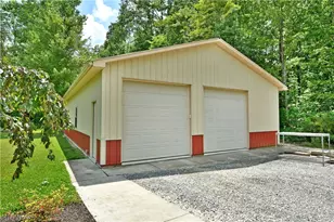 17655 Ellsworth Rd, Lake Milton, OH 44429 - Photo 11