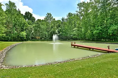 17655 Ellsworth Road, Lake Milton, OH 44429 - Photo 9