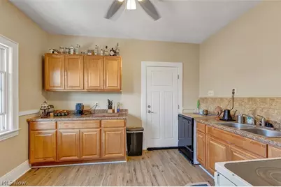 2095 Wyandotte Avenue, Oakwood, OH 44107 - Photo 27