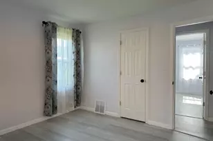 1011 Parkleigh Dr, Parma, OH 44134 - Photo 19