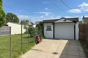 1011 Parkleigh Dr, Parma, OH 44134 - Photo 49