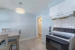 2810 Utica Ave, Lorain, OH 44052 - Photo 7