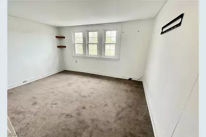 2433 Tuxedo Avenue, Parma, OH 44134 - Photo 15
