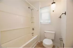 2433 Tuxedo Ave, Parma, OH 44134 - Photo 13