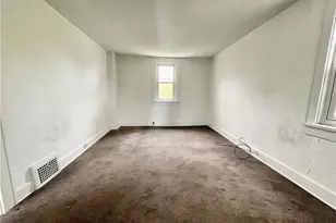 2433 Tuxedo Ave, Parma, OH 44134 - Photo 17