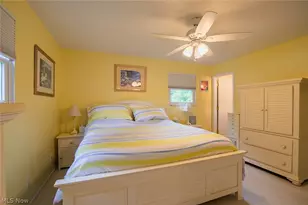 119 Sherwood Dr, Williamstown, WV 26187 - Photo 21