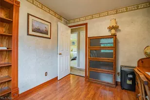 119 Sherwood Dr, Williamstown, WV 26187 - Photo 41