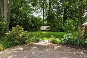 9837 Betty Ln, Elyria, OH 44035 - Photo 31