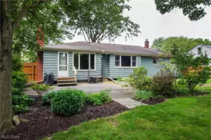 9837 Betty Ln, Elyria, OH 44035 - Photo 27