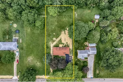 1709 Berna Road, Green, OH 44312 - Photo 3