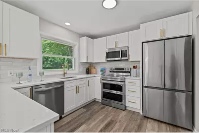1709 Berna Road, Green, OH 44312 - Photo 27