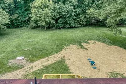 1709 Berna Road, Green, OH 44312 - Photo 5