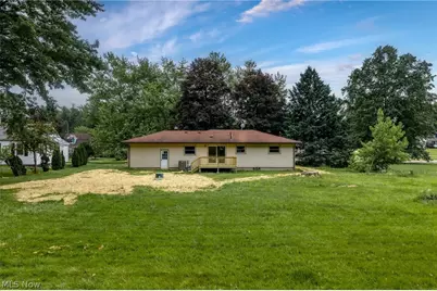 1709 Berna Road, Green, OH 44312 - Photo 43