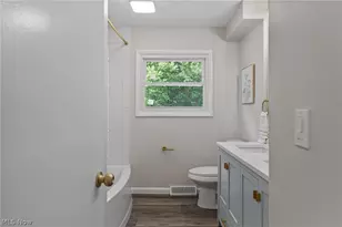1709 Berna Rd, Green, OH 44312 - Photo 19