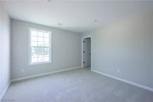 8010 Echo Hill Manor Dr, Mentor, OH 44060 - Photo 19