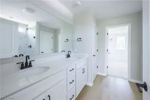 8010 Echo Hill Manor Dr, Mentor, OH 44060 - Photo 23