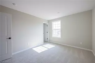 8010 Echo Hill Manor Dr, Mentor, OH 44060 - Photo 17