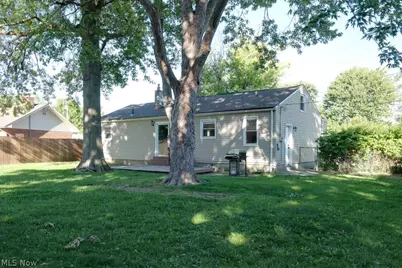 1211 Jakse Drive, Eastlake, OH 44095 - Photo 5