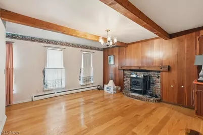 250 E Washington Street, Chagrin Falls, OH 44022 - Photo 9