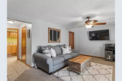 408 Abbyshire Road, Akron, OH 44319 - Photo 25