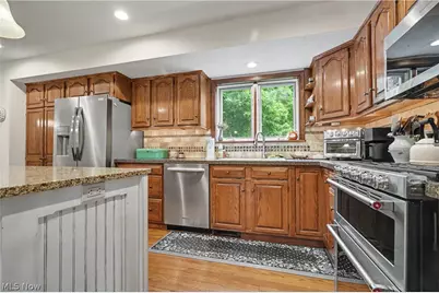 115 Queens Lane, Canfield, OH 44406 - Photo 3