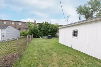 14212 Gramatan Avenue, Loveland, OH 44111 - Photo 21