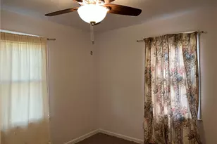 309 S 17th St, Weirton, WV 26062 - Photo 15