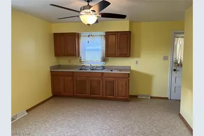 309 S 17th Street, Weirton, WV 26062 - Photo 7