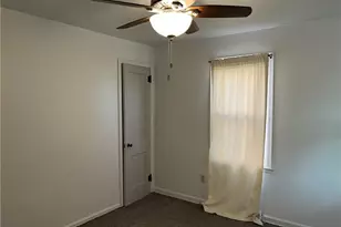 309 S 17th St, Weirton, WV 26062 - Photo 11
