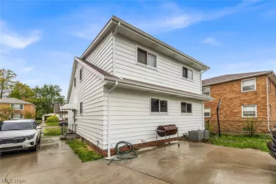 927 E 216th Street, Euclid, OH 44119 - Photo 25