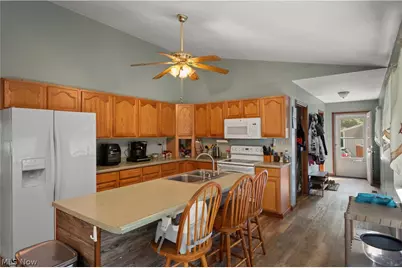 26601 Huckleberry Road, Coolville, OH 45723 - Photo 7