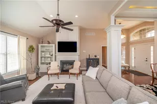 20000 Crowberry Ct, North Lima, OH 44452 - Photo 13