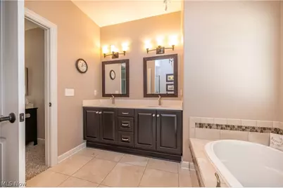 20000 Crowberry Court, North Lima, OH 44452 - Photo 23