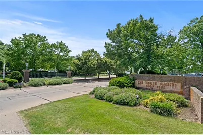 282 Vista Circle, North Olmsted, OH 44070 - Photo 43