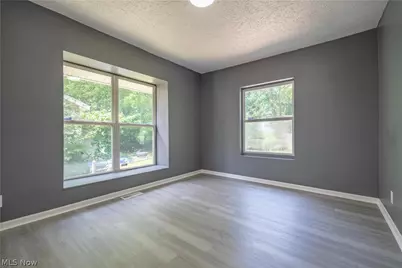 799 Fess Avenue, Akron, OH 44307 - Photo 7