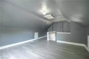 799 Fess Ave, Akron, OH 44307 - Photo 27