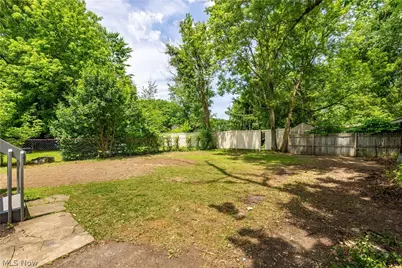 799 Fess Avenue, Akron, OH 44307 - Photo 29